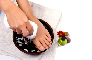 Naina Arora (Unisex Salon)