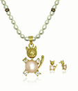 OPS. Vibrant Gold Plated Pearl Pendant Set DSNPS90