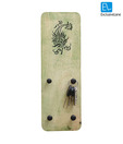 ExclusiveLane Beeja Carved Green Key Holder