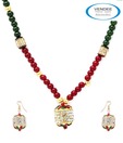 Vendee Pretty Austrian Diamonds & Pearls Necklace Set