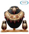 Vendee Fashions Maroon & White Rajwada Necklace Set