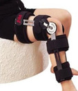 I-M Adj. Hinge Knee Splint 42Cms