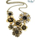 Pari Golden Black Flower Necklace