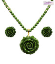 Niharikaa Green Rose Set