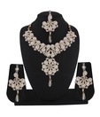 Variation Vibrant Radial Beauty Necklace Set with Maangtika