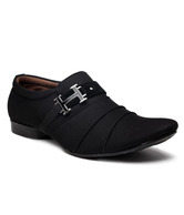 Foot 'n' Style Unruffled Black Slip-on Shoes