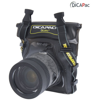 Dicapac WP-S5 -Water Proof Case For Camera