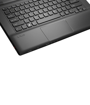 Sony Vaio E15126CN/B (Intel Core i3-3110M / 4GB DDR3 SDRAM / 500GB / 15.5 Inches / Windows 8 64 Bit / Black)