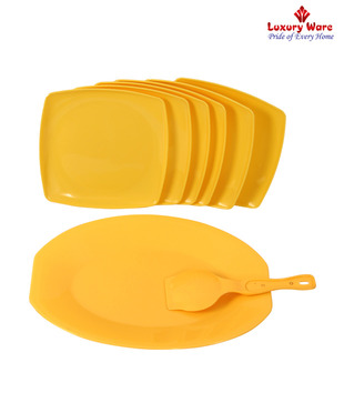 Luxuryware Yellow Square Cake Set