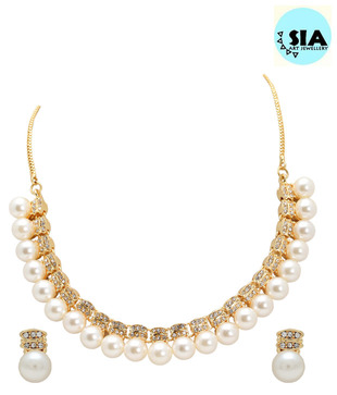 Sia Charming Pearl Necklace Set